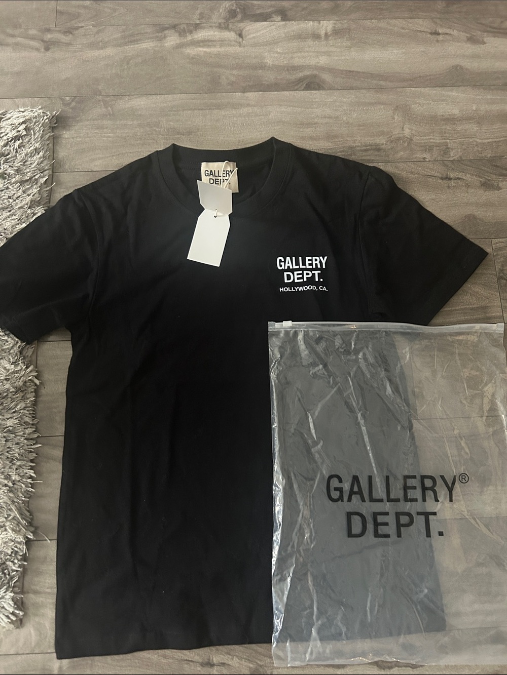 Gallery Dept Black Graphic Tee in Branded Bag